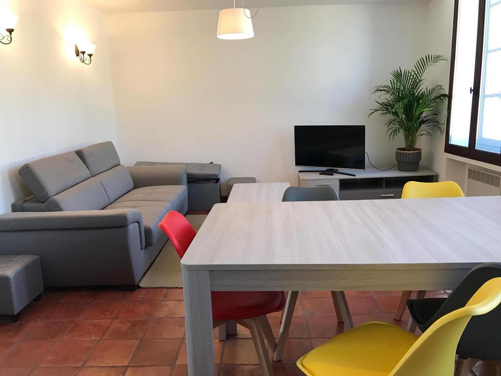 Appartement Au Coeur De Каркассон Экстерьер фото