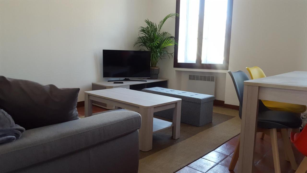 Appartement Au Coeur De Каркассон Экстерьер фото